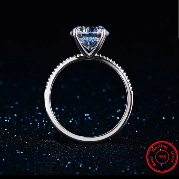 3 carat Solitaire Engagement Wedding Ring - Picture 5 of 7